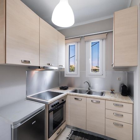 Apricus Apartments Apolpaina Eksteriør bilde